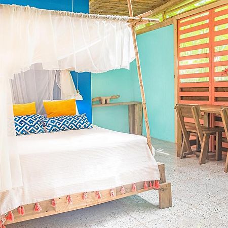 Bee Happy Studio Cahuita Dış mekan fotoğraf